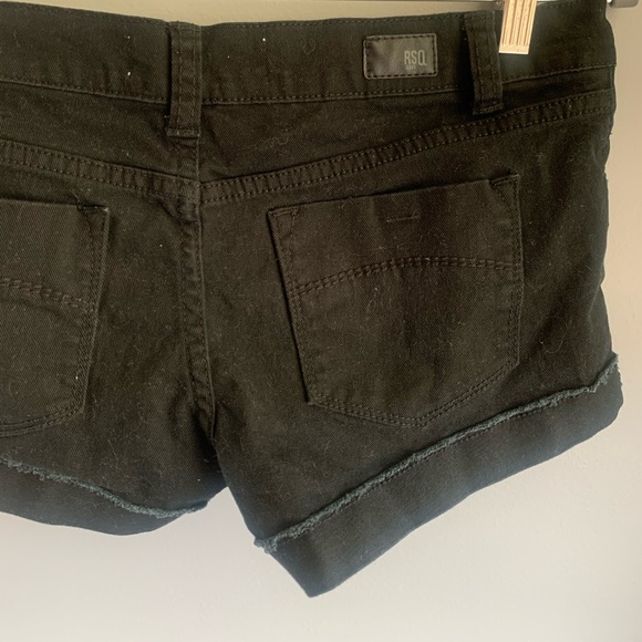 Super Cute Black Denim Shorts 🖤 - Picture 5 of 5